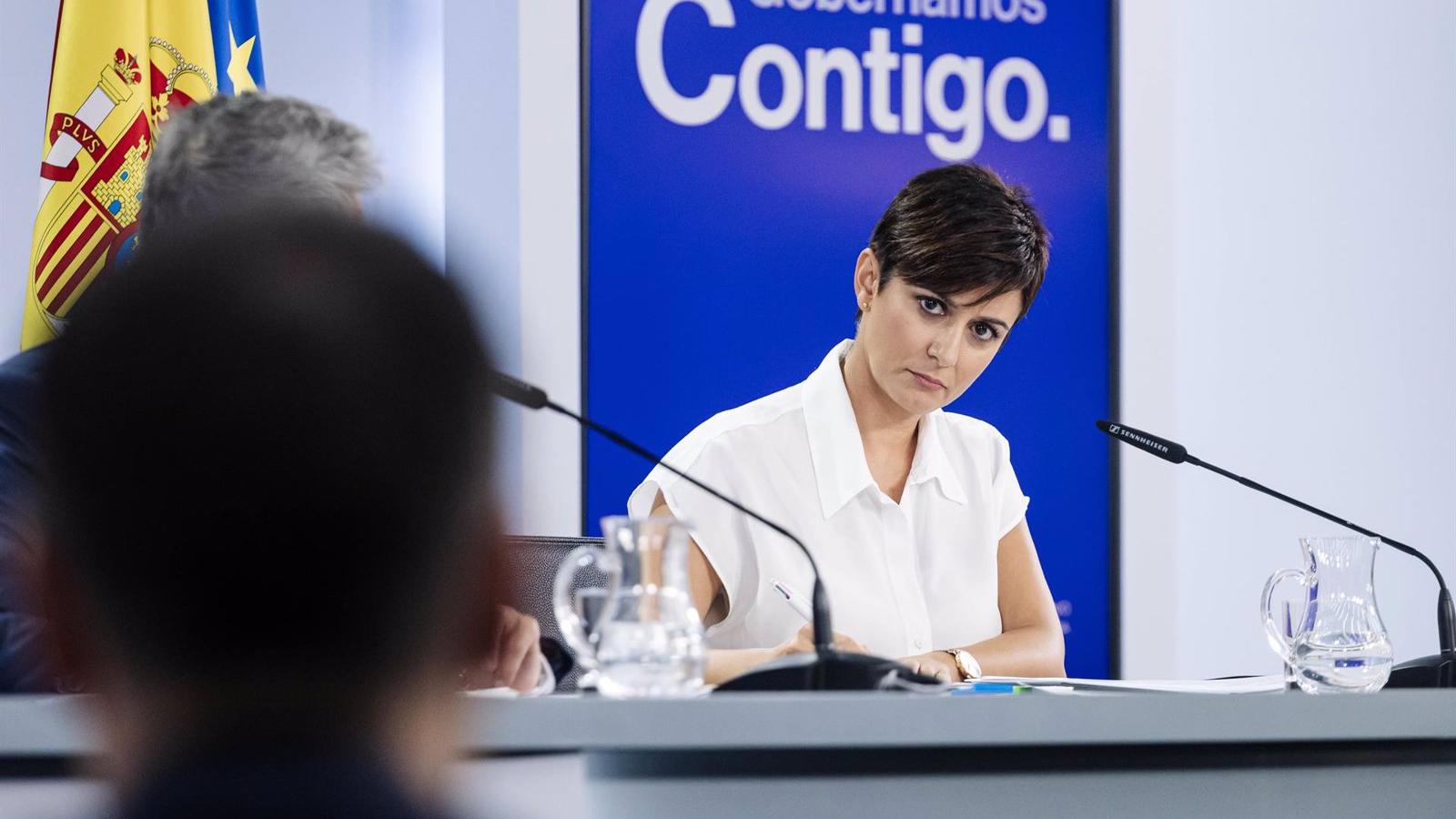 El Gobierno confía en que el prófugo Puigdemont apoye la investidura de Sánchez