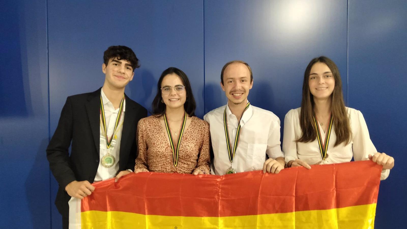 Un estudiante madrileño consigue la medalla de oro en la XVI Olimpiada Iberoamericana de Biología