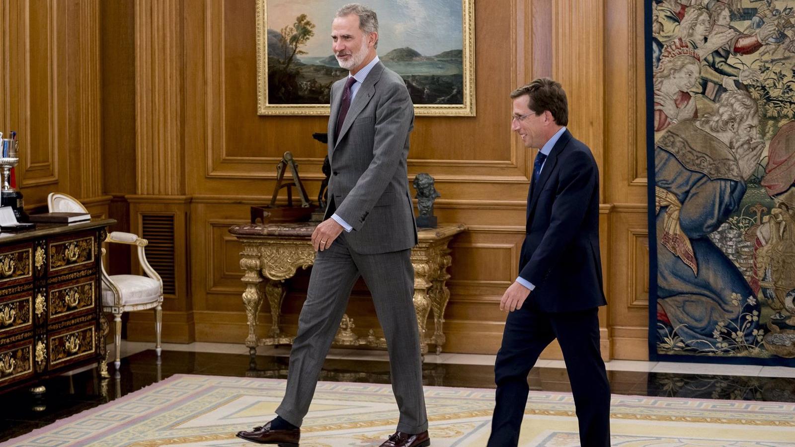 Almeida traslada al Rey el compromiso de Madrid con la Corona y la importancia de seguir luchando contra la delincuencia