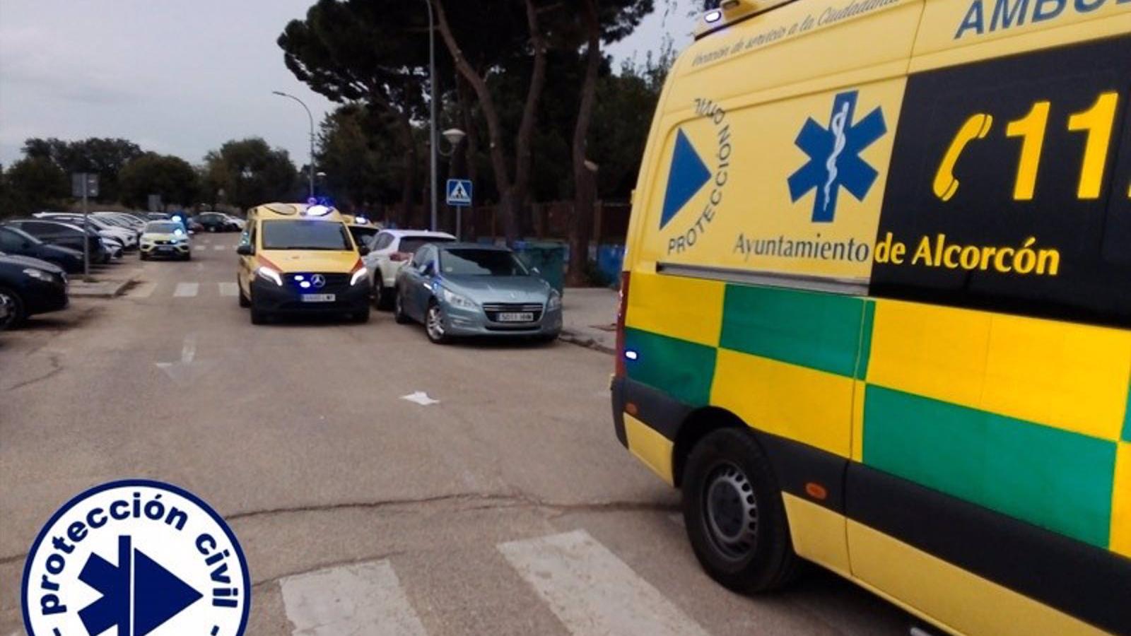 Reanimado un hombre de 62 años que entró en parada cardiaca en un polideportivo de Alcorcón