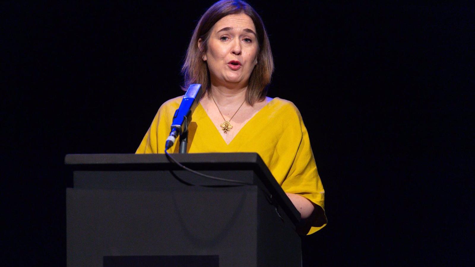 Rivera de la Cruz se compromete a poner en marcha el taller de impresión tipográfica en la Imprenta Municipal