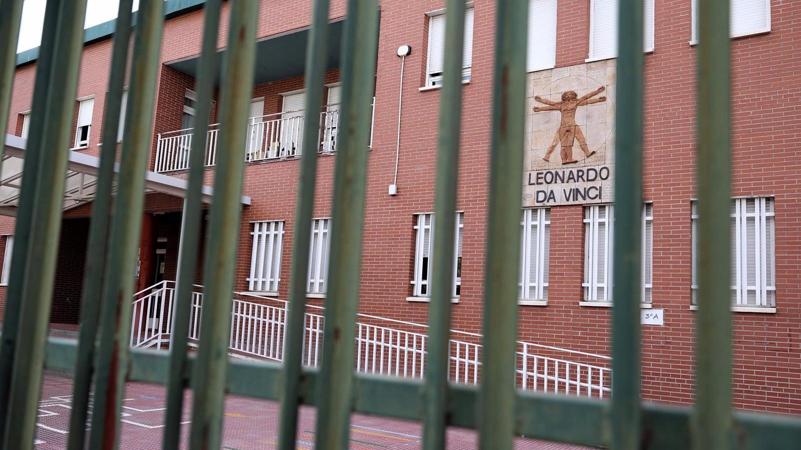 Educación amplía en Móstoles una línea de Infantil en el CEIP Leonardo da Vinci ante la demanda de la dirección del centro