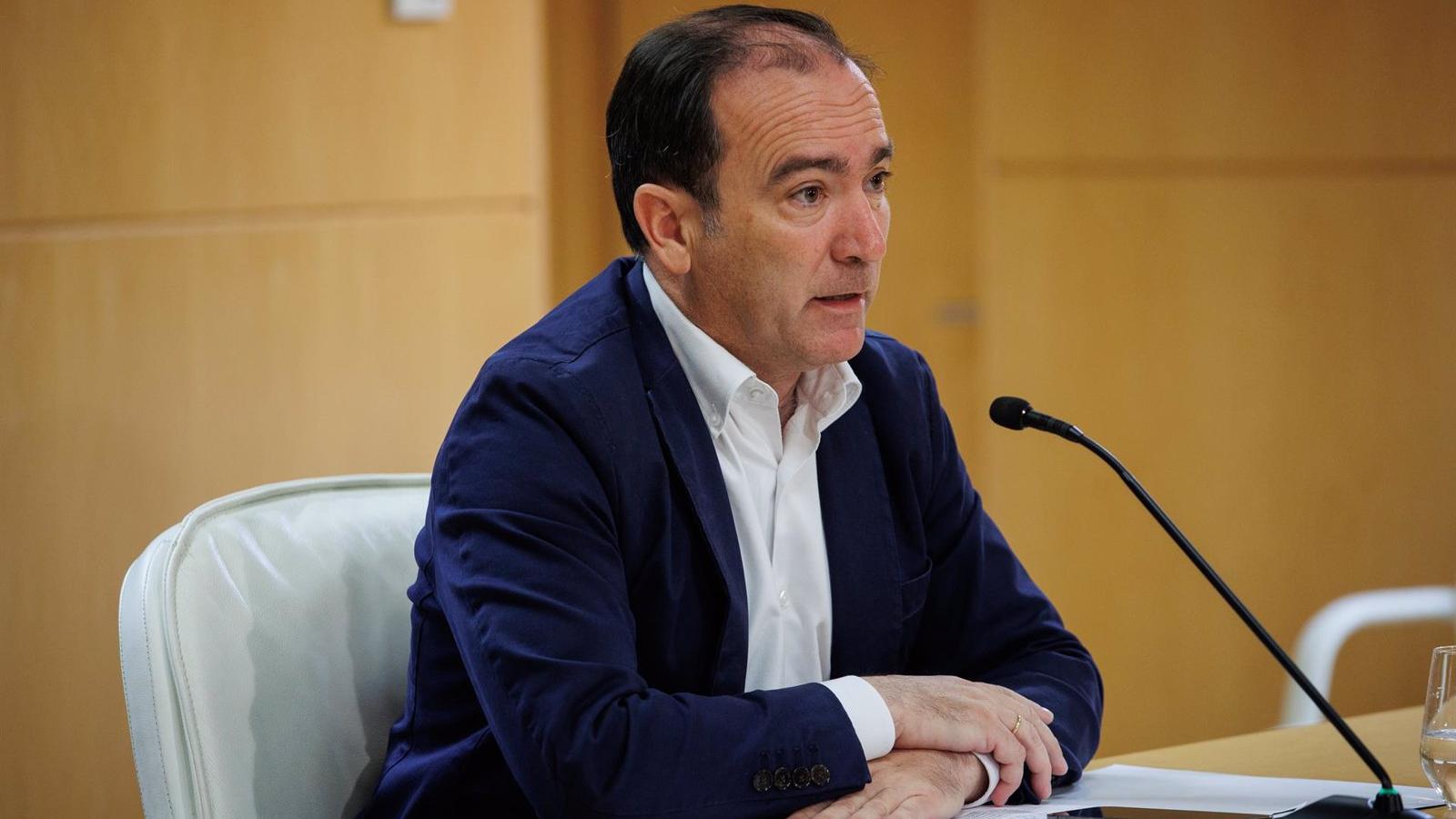 Carabante defiende que moratoria a los vehículos B no es una "medida regresiva" y alude a mejora de datos medioambientales