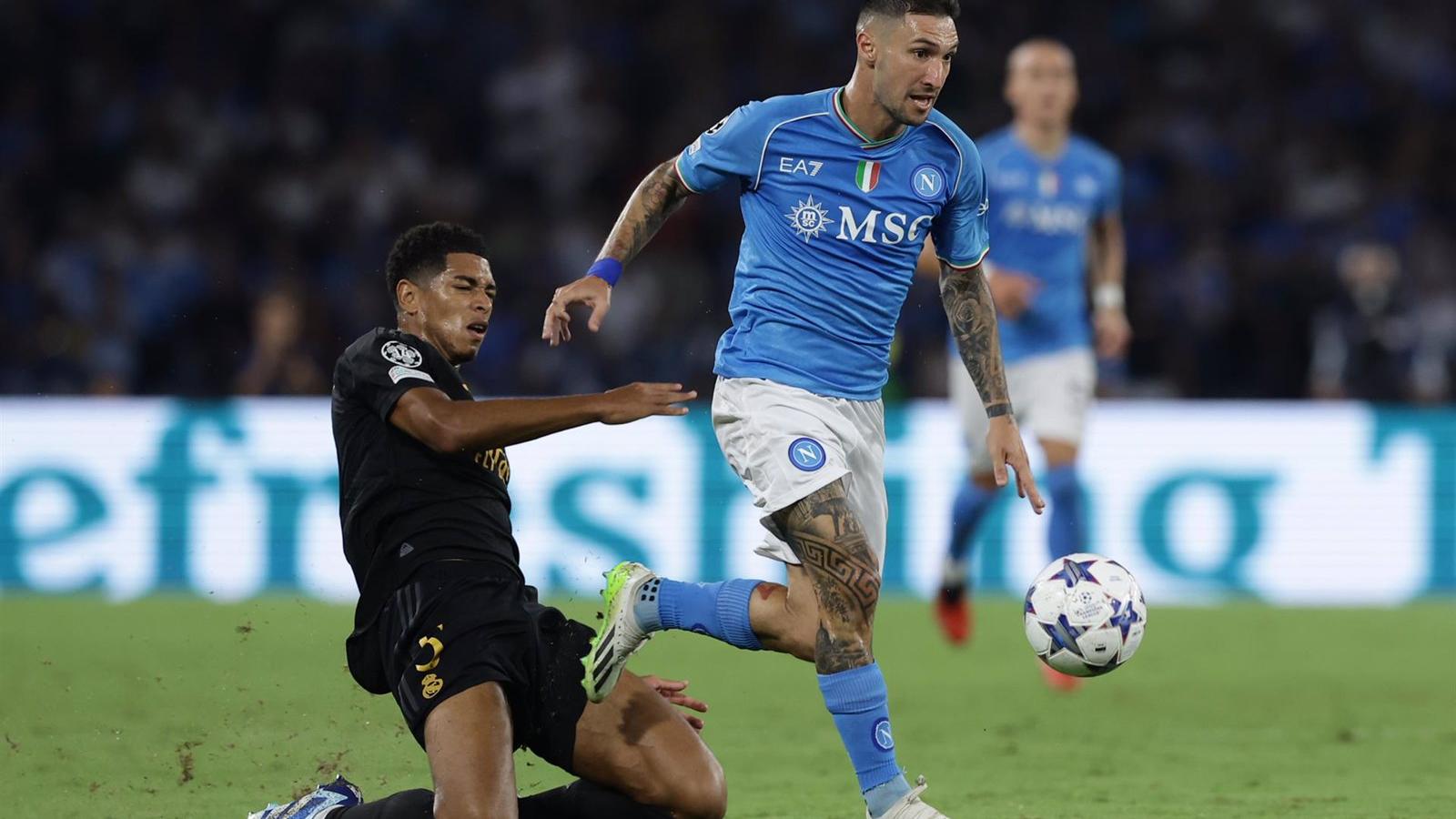 El Real Madrid sufre en su primer examen europeo ante el Nápoles, pero se alza con la victoria