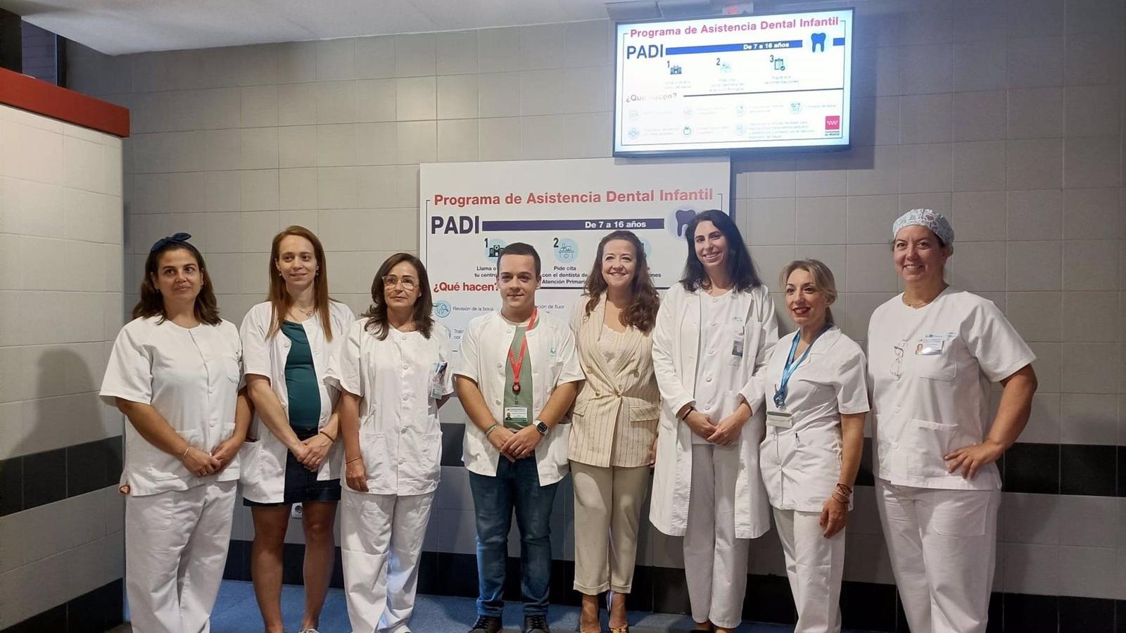 La consejera de Sanidad espera ofrecer antes de fin de año las prótesis gratuitas para mayores de 80 años