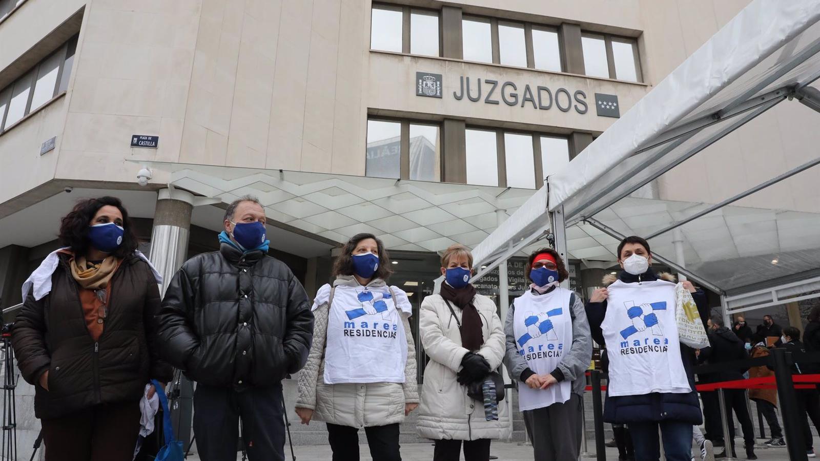 La Audiencia ordena reabrir una causa contra Ayuso y dos exconsejeros por los muertos de residencias durante el Covid