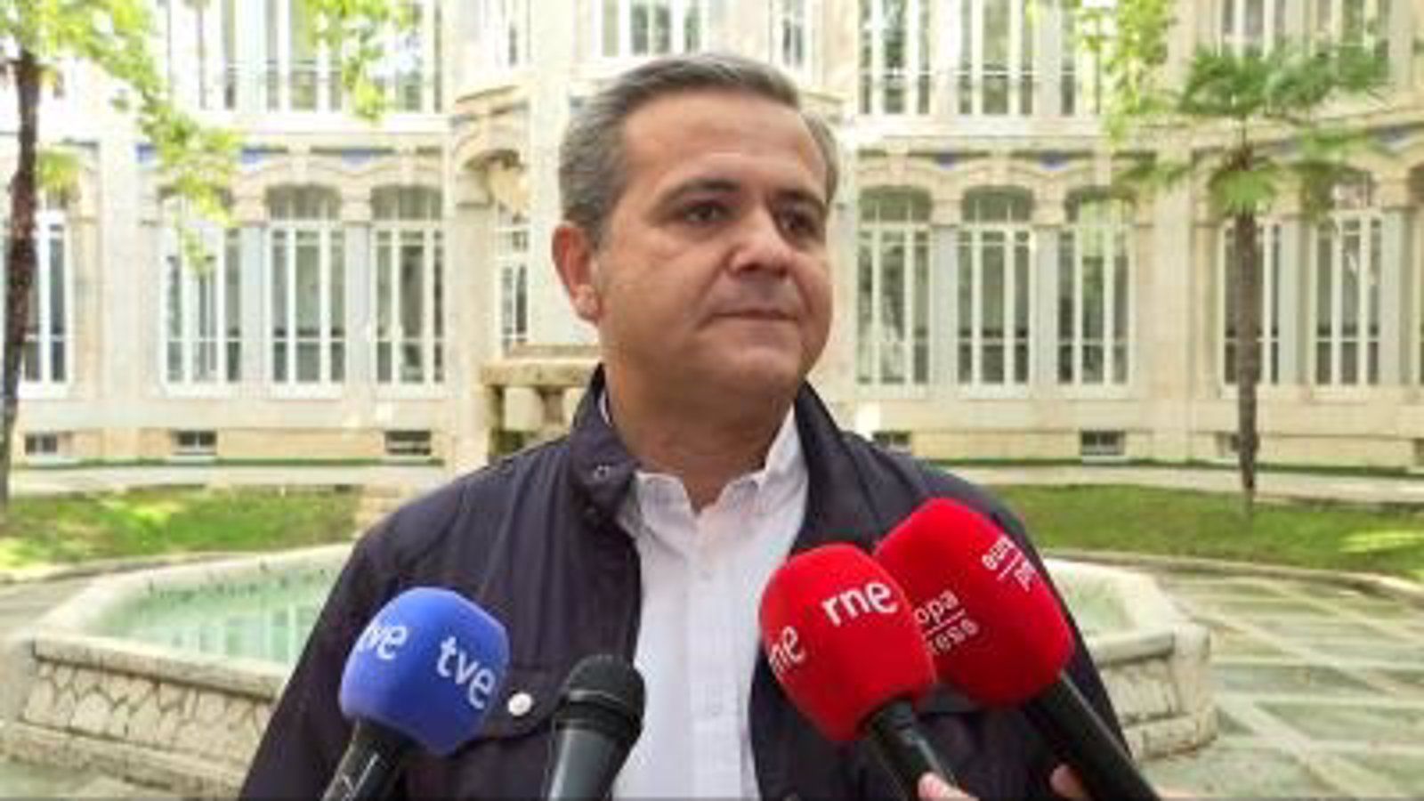 Rodrigo carga contra el Gobierno por "no dar la cara ni soluciones" ante la avería de Renfe