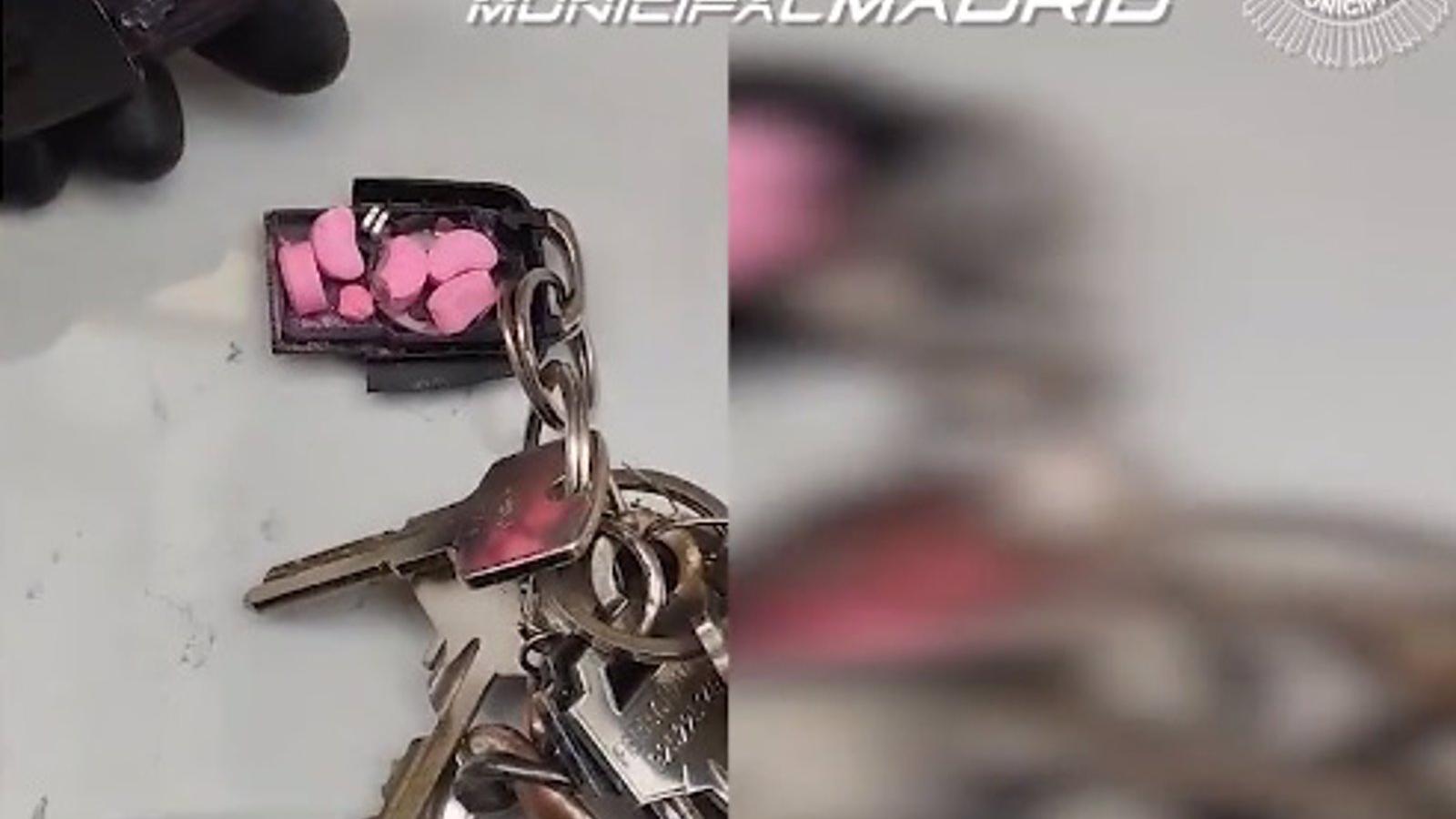  Descubren pastillas de éxtasis dentro de unas llaves de coche en Vallecas