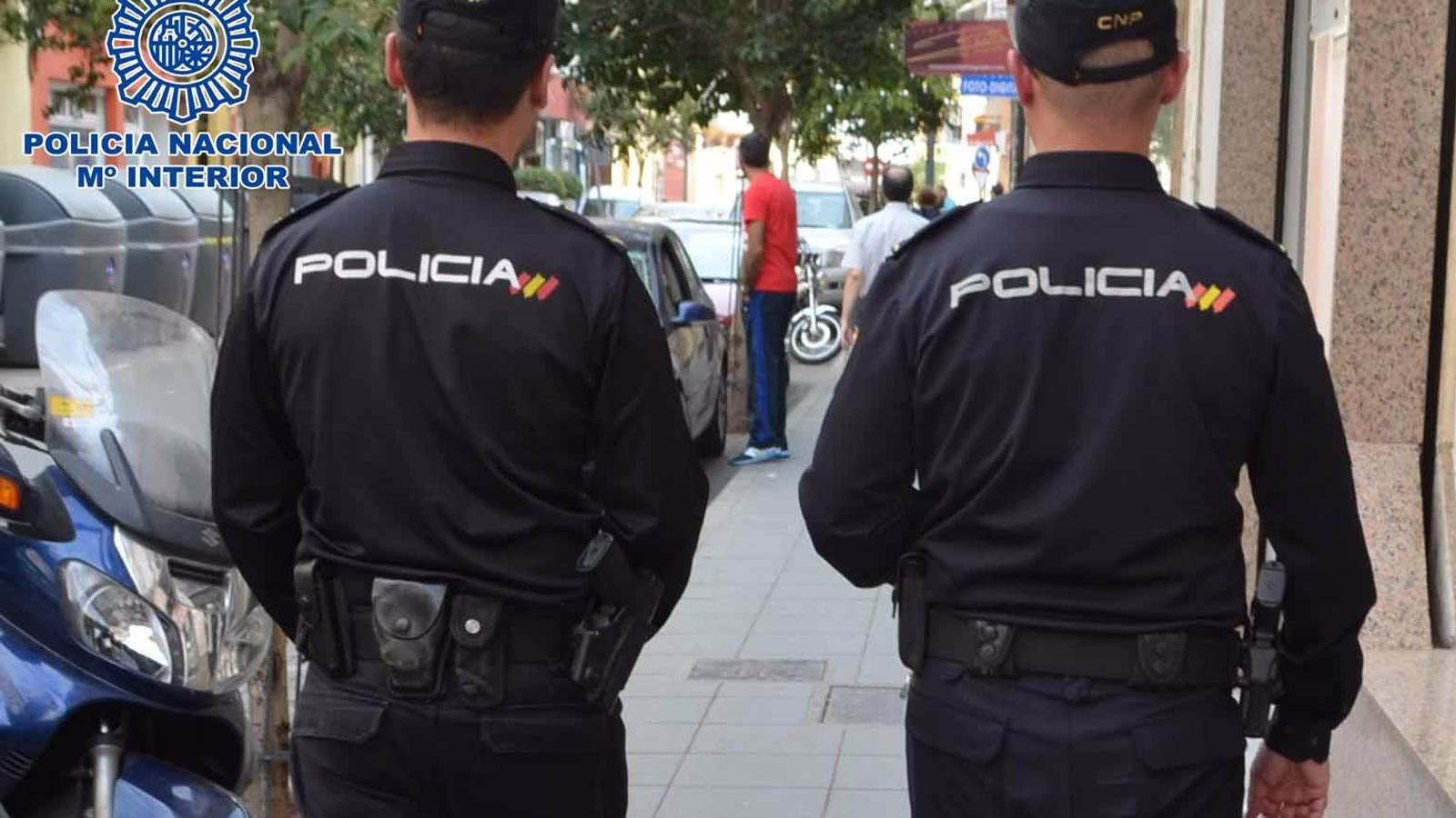 Detenida la directora de una oficina bancaria por estafar a una clienta 85.000 euros