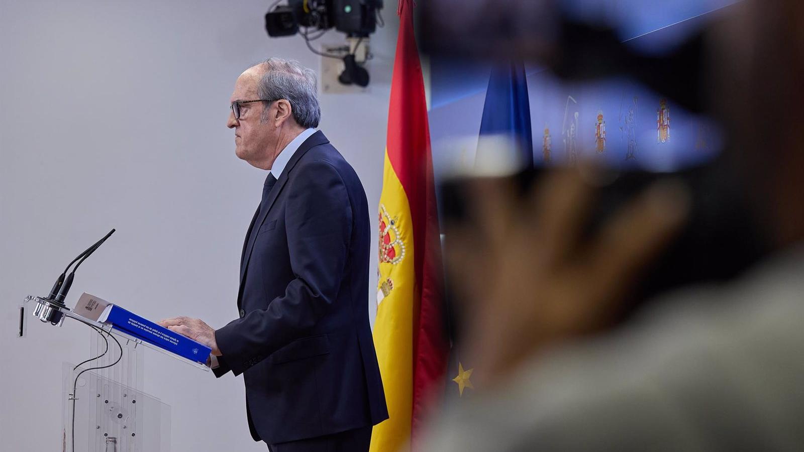 El 0,6% de los españoles ha sufrido abusos sexuales en la Iglesia y el 3,3% en su familia, según el Defensor del Pueblo