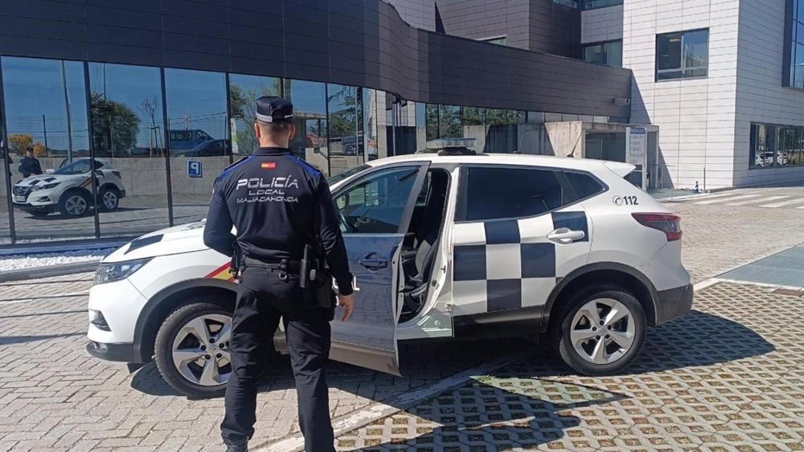  Detenido un hombre por amenazar a otro con un cuchillo de grandes dimensiones en una calle de Majadahonda