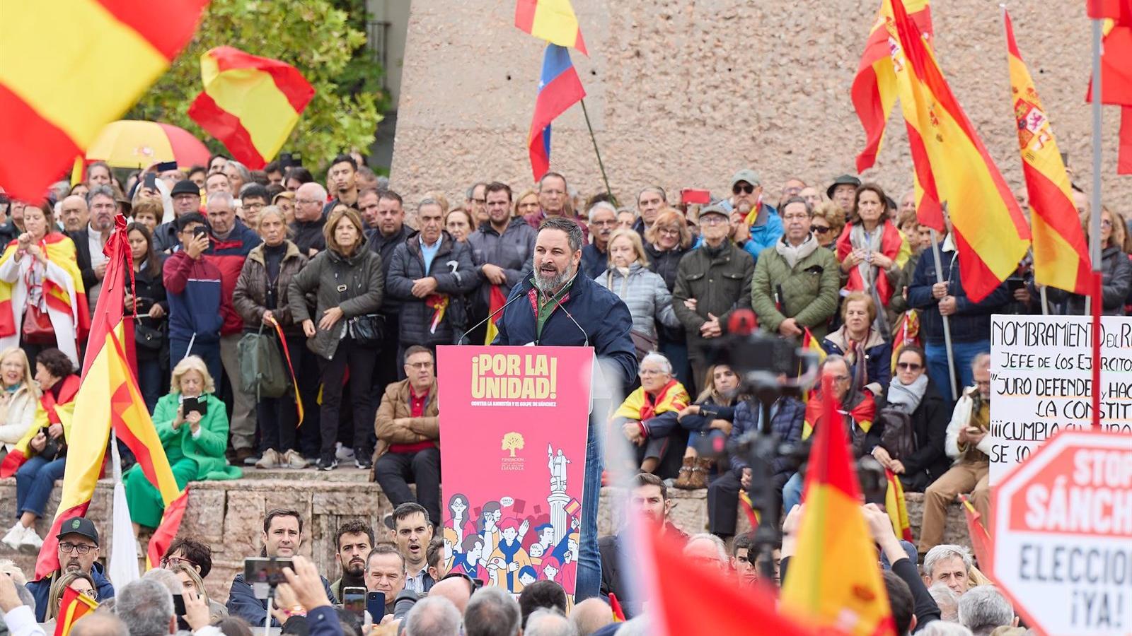 Vox concentra a 100.000 personas en Colón para protestar contra la amnistía y Sánchez 