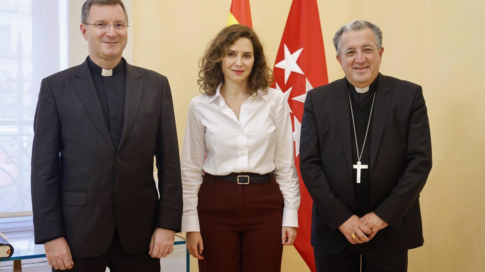 Díaz Ayuso se reúne con el obispo de la Diócesis de Getafe, que atiende a 48 municipios de la región