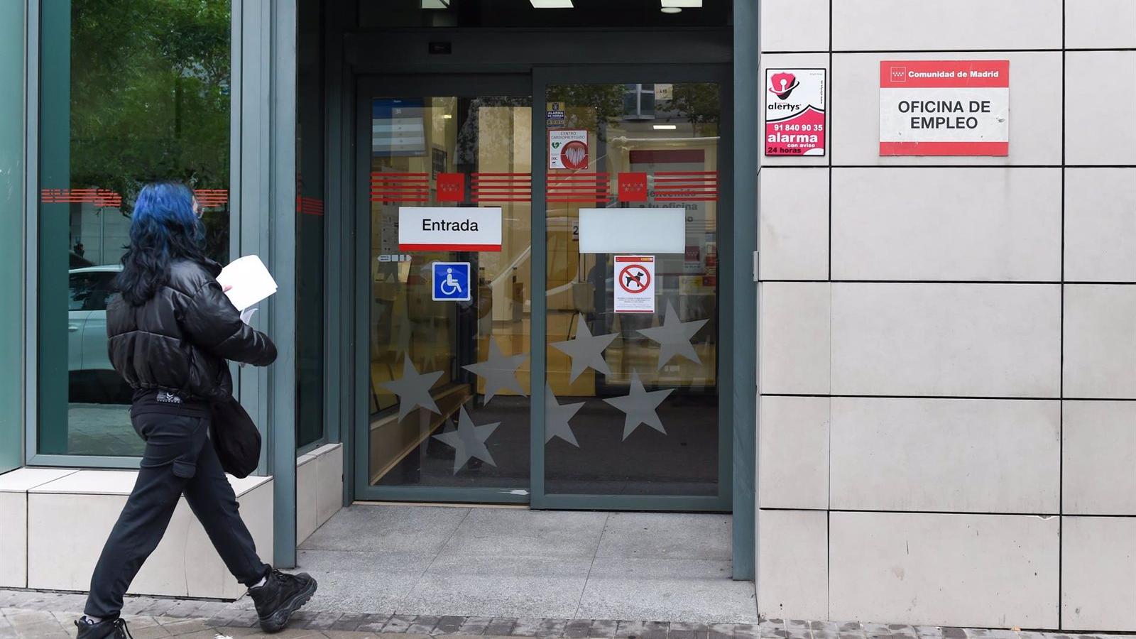 El paro en la capital crece un ligero 0,04% con respecto a septiembre hasta las 143.534 personas desempleadas