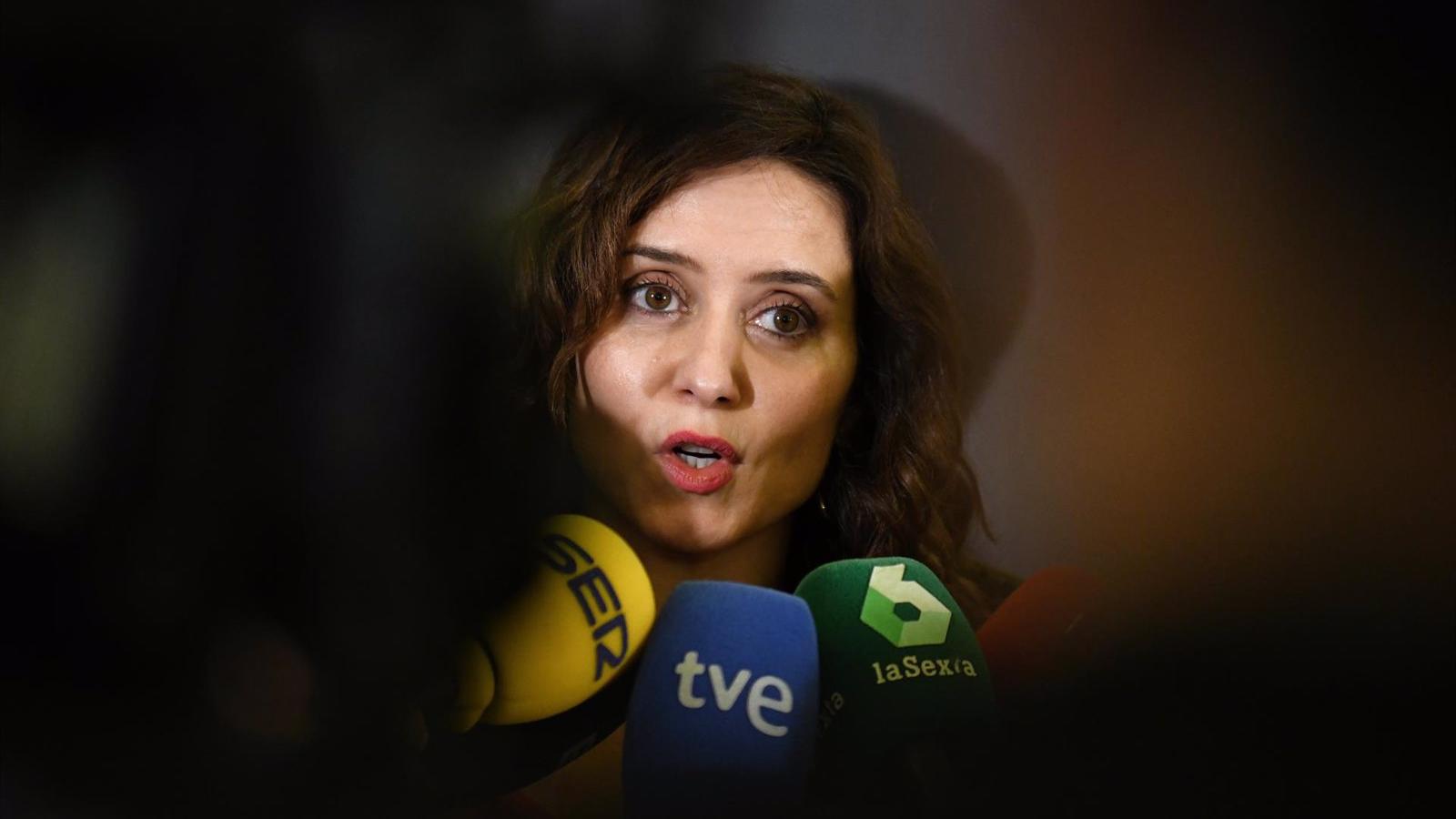 Ayuso condena los "actos vandálicos" y traslada su apoyo a los que "se manifiestan pacíficamente"