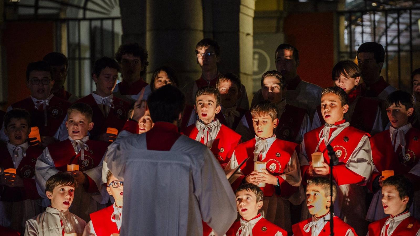 Puy du Fou presenta en la Plaza Mayor el camino al Belén más grande de España