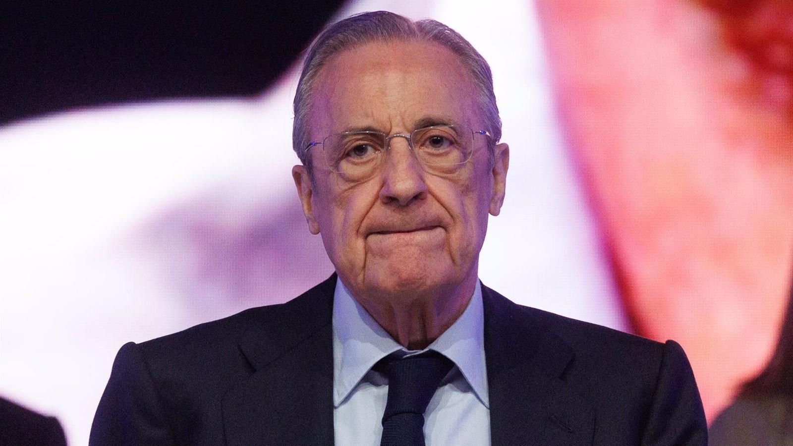  Florentino Pérez sale en defensa de Vinícius: &quot;Que transformen a la víctima en culpable es una de las mayores vergüenzas&quot;
