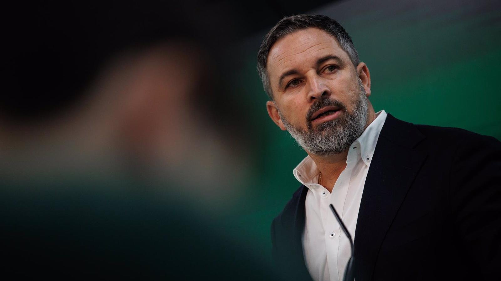 Abascal insiste en la "movilización permanente" contra Sánchez y le avisa que "ninguna calma frente al golpe de Estado"