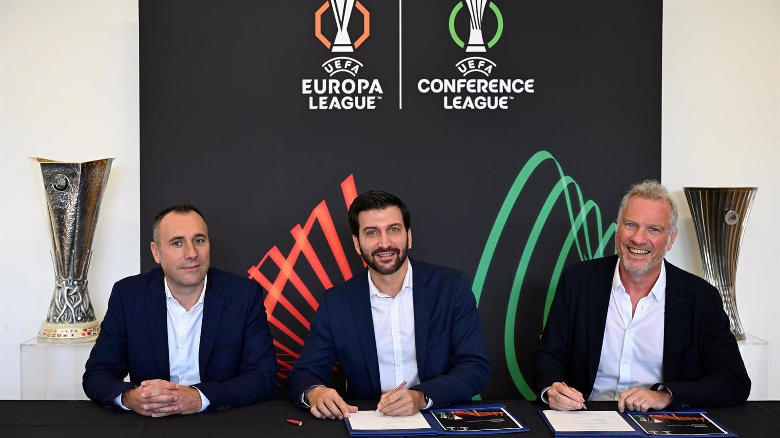 KIPSTA será balón oficial de la Liga Europa y la Conference League hasta 2027