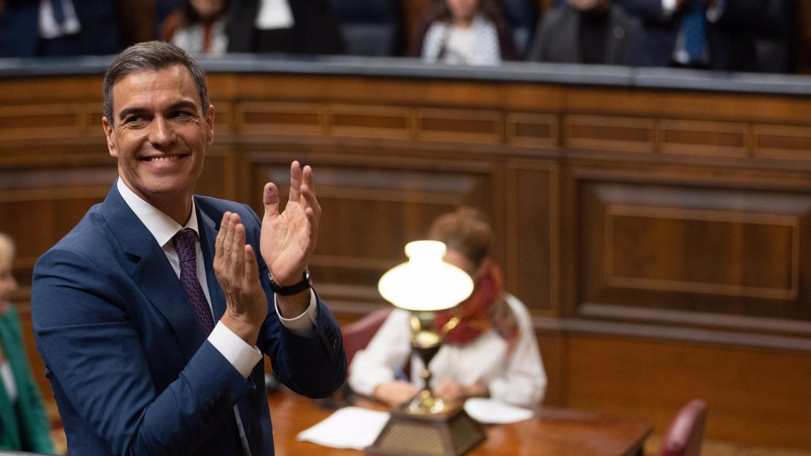 Militares retirados exigen la destitución de Sánchez y convocar elecciones