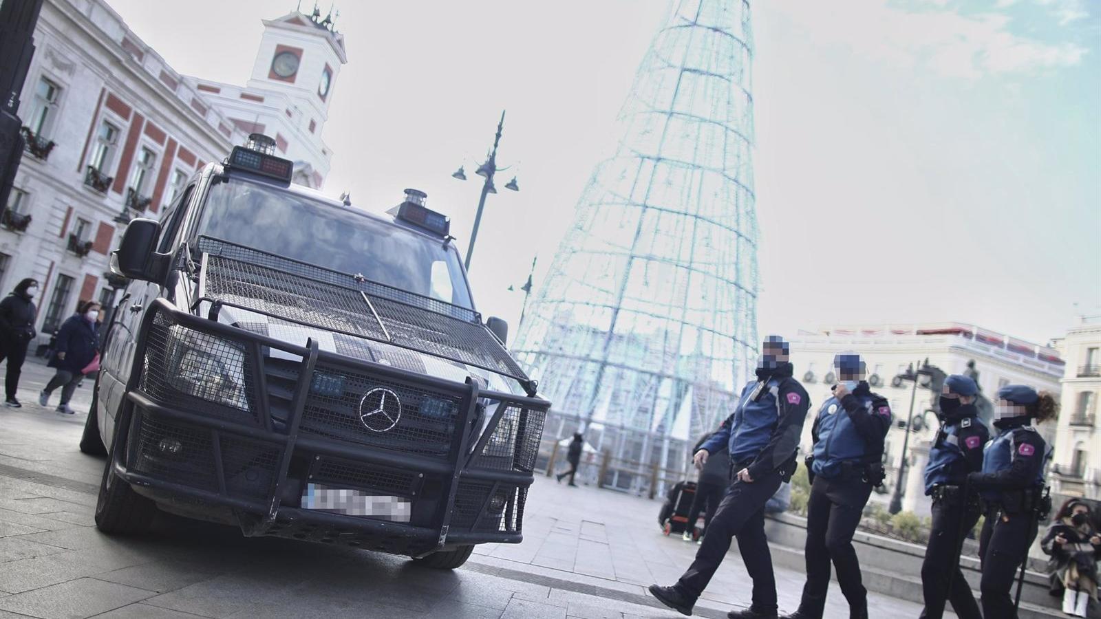 Madrid movilizará 1.000 policías y 366 agentes de movilidad en Navidad