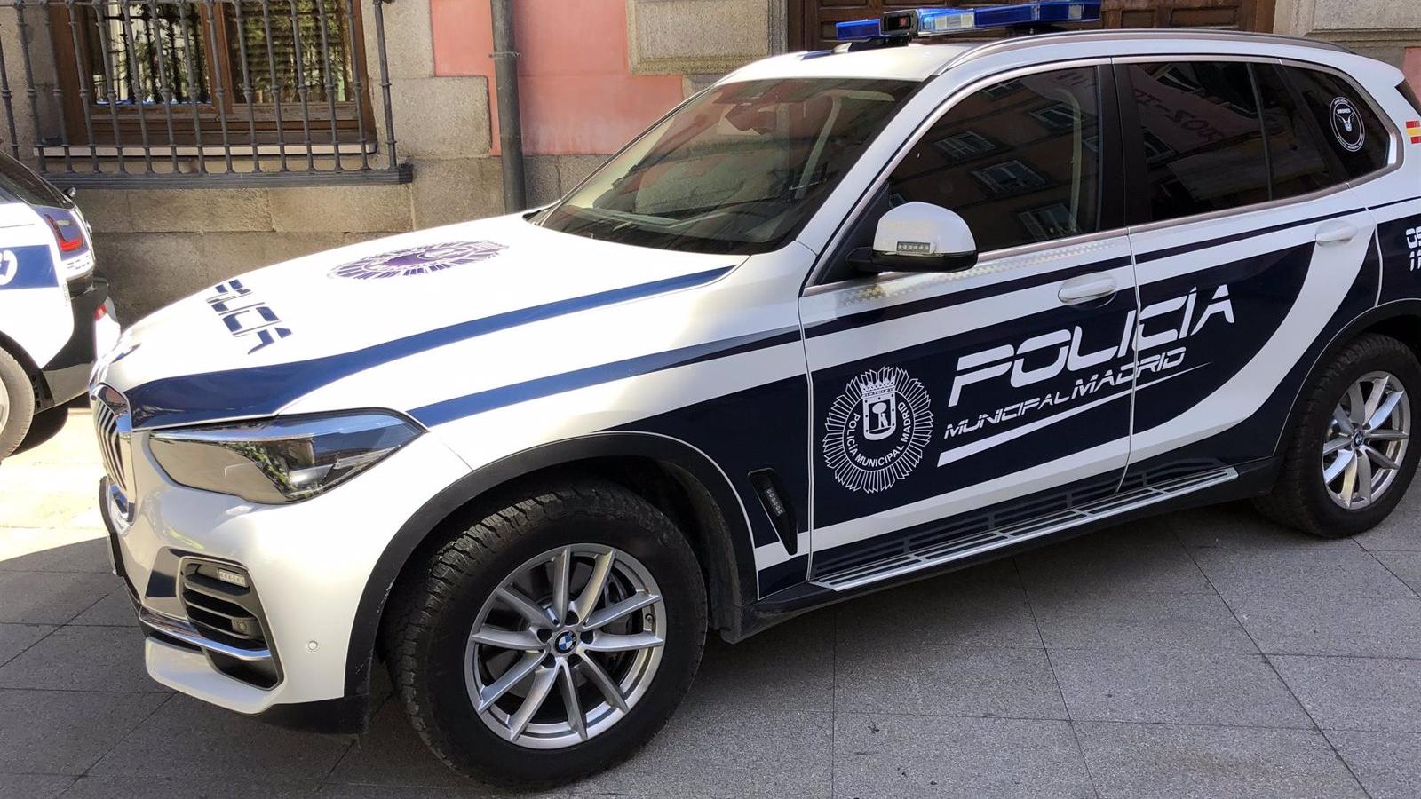 Agentes municipales salvan la vida de un bebé que encontraron en apnea