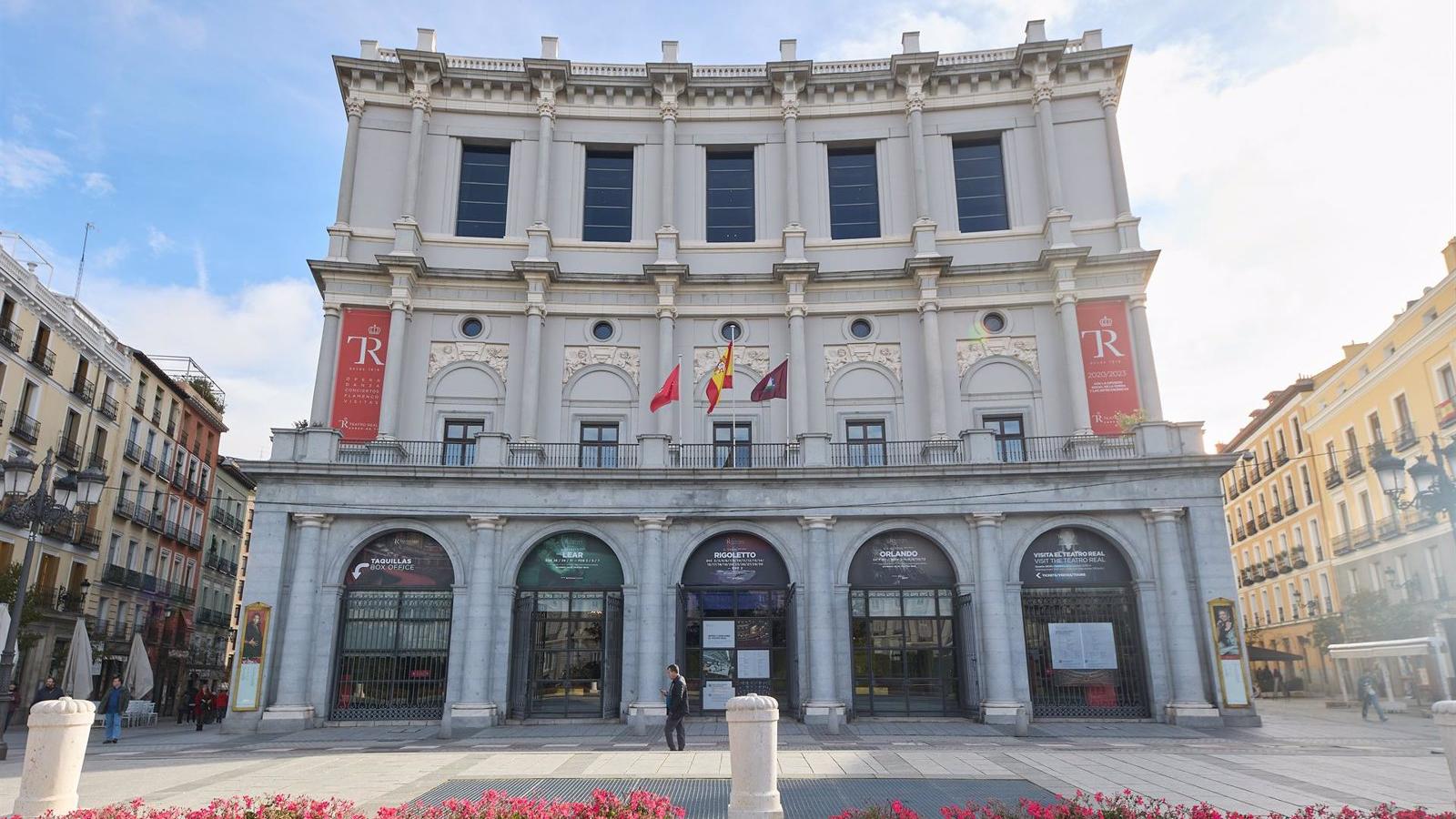 La Comunidad concede una subvención de 3,8 millones al Teatro Real para las actividades de su temporada 2023