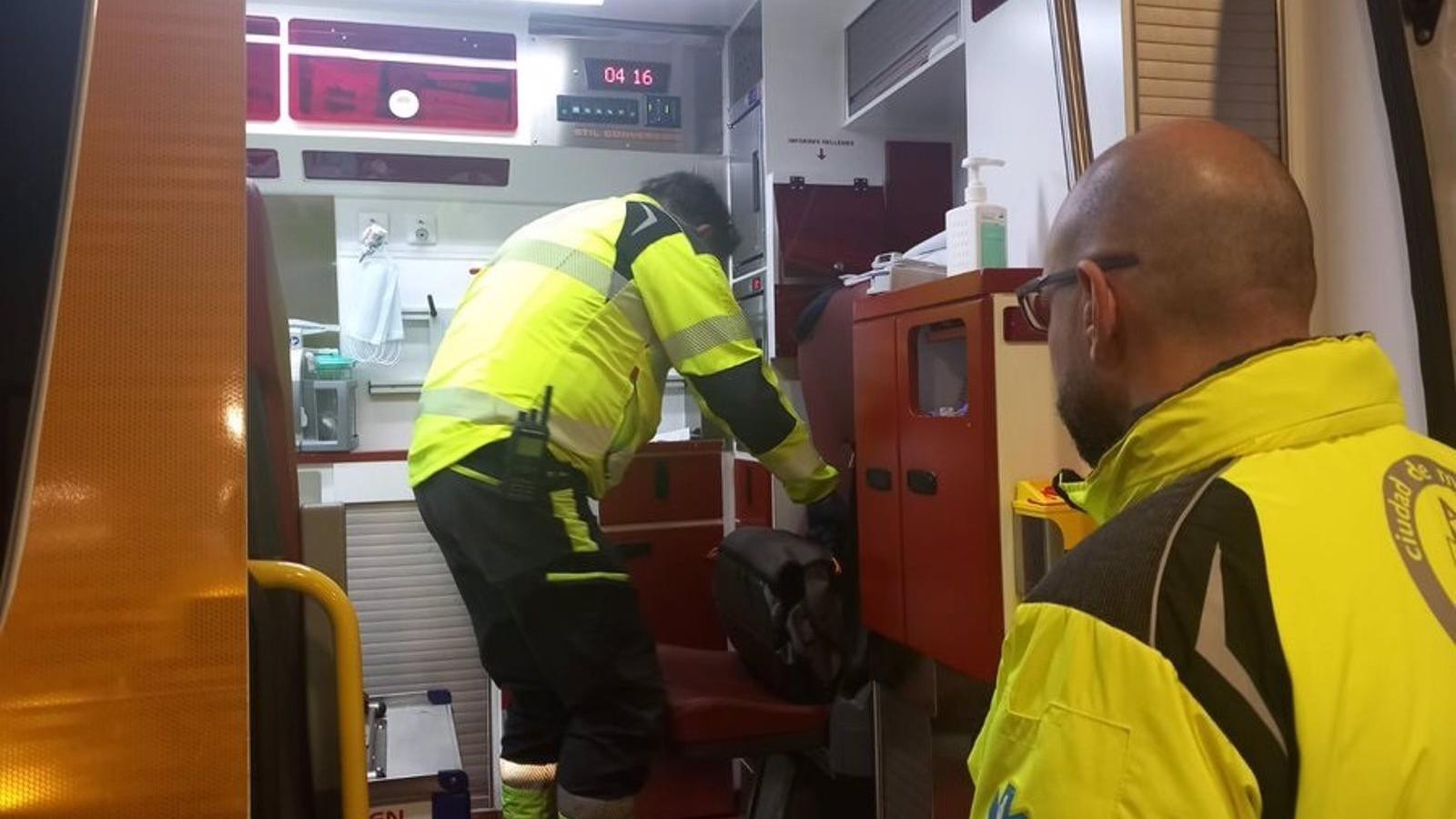 Herido por arma blanca un joven tras un altercado en la Puerta del Sol en el encendido de luces