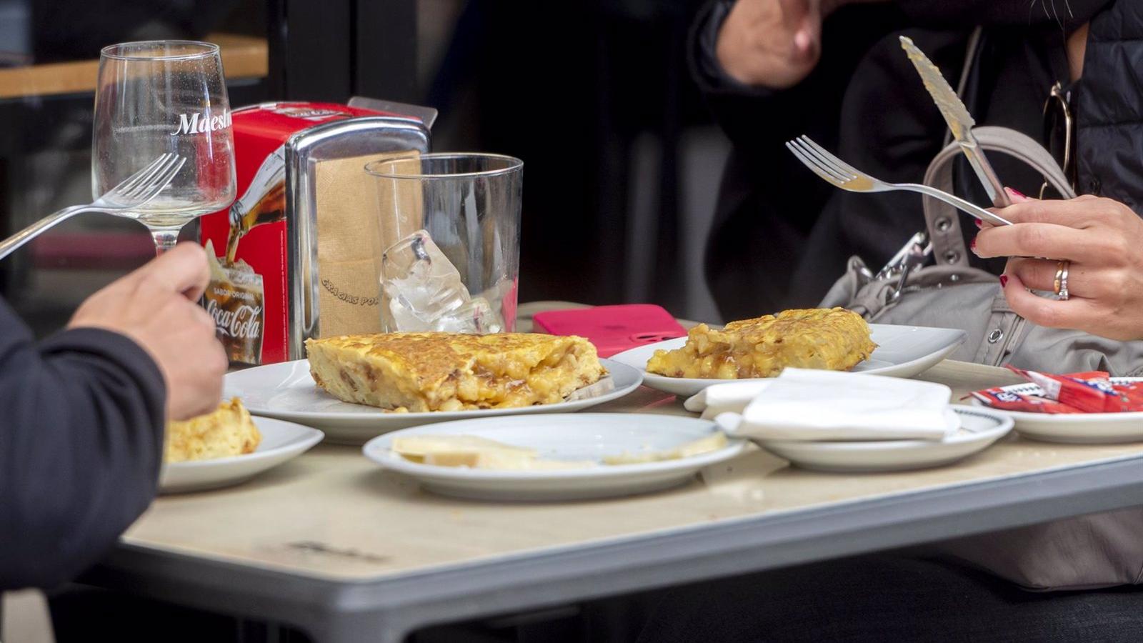 La hostelería madrileña prevé facturar un 8% más durante el puente de la Constitución