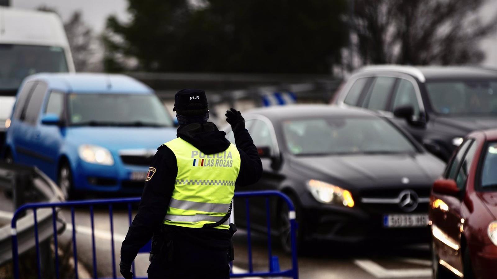 Las Rozas activa un plan por Navidad con controles de alcoholemia e inspección de locales de ocio