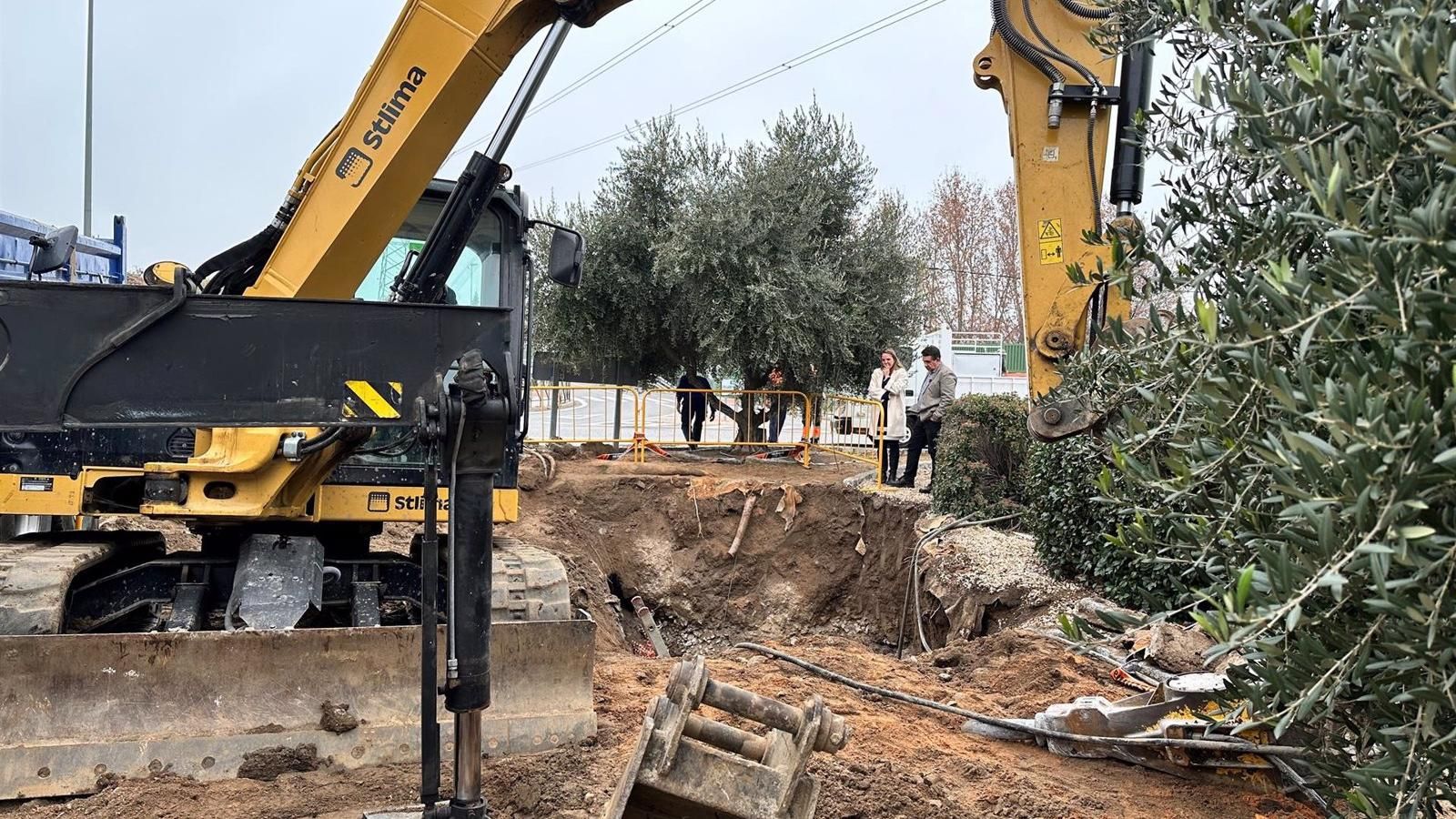 Galapagar inicia los trabajos para solucionar el problema continuo de inundaciones en el colegio San Gregorio