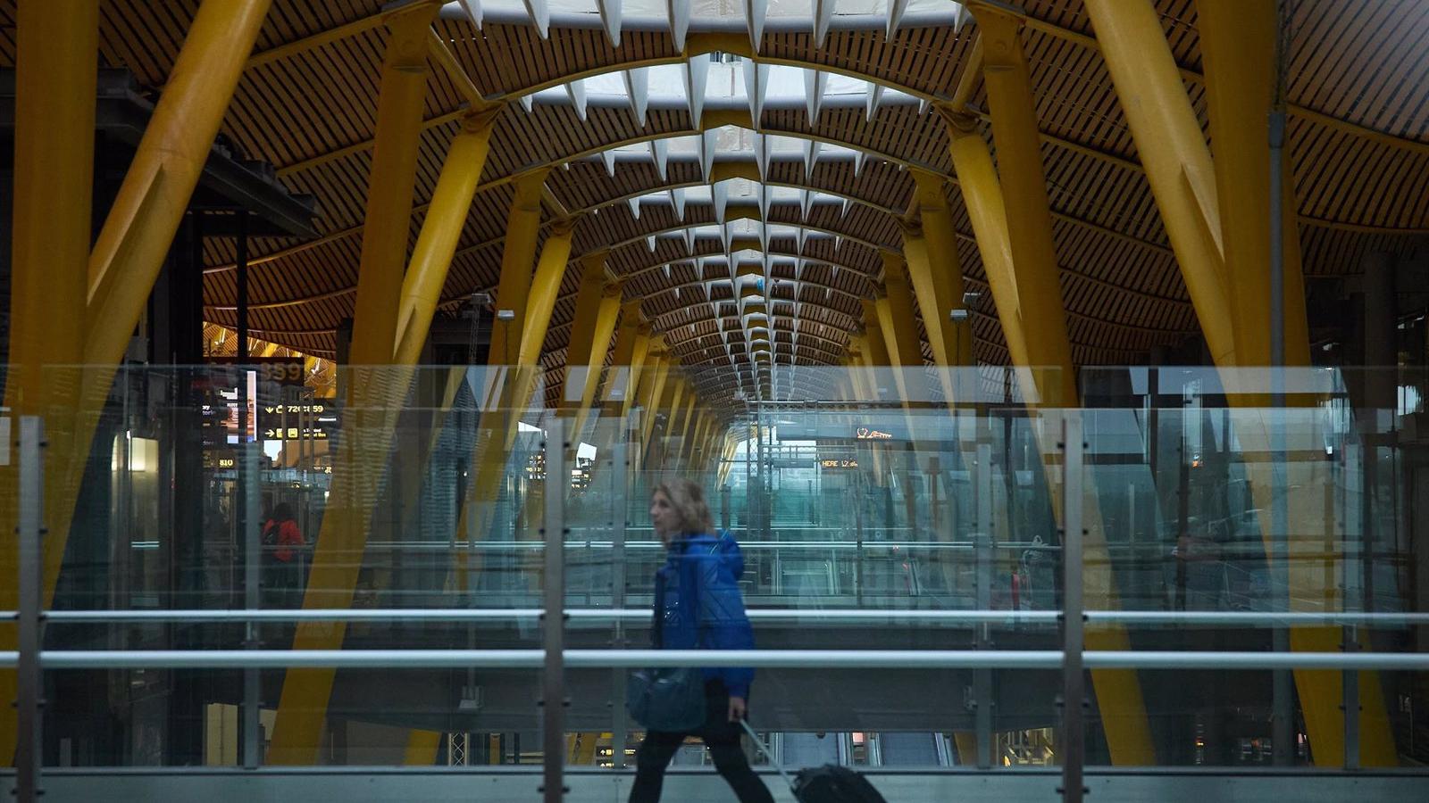 Madrid lidera la llegada de pasajeros internacionales y logra la mayor cuota en compañías tradicionales hasta noviembre