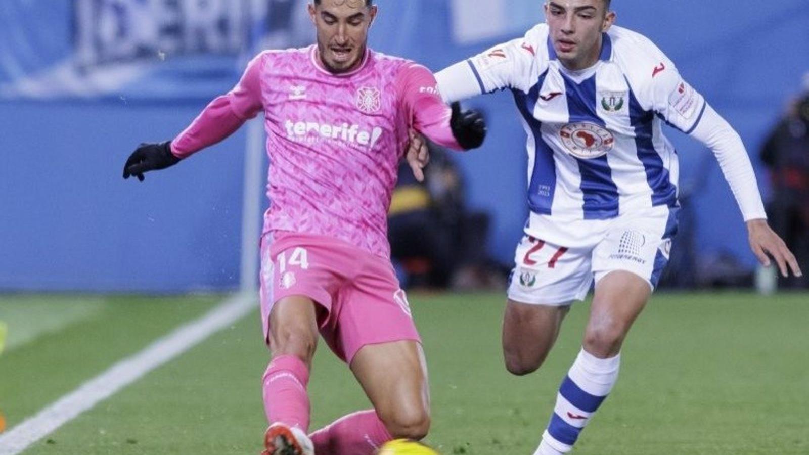 El Leganés salva un empate contra el Tenerife para ser 'campeón de invierno'