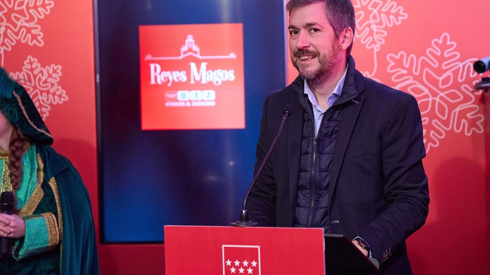 La Comunidad condena el apaleamiento del muñeco de Sánchez pero exige la misma contundencia en acciones contra Ayuso