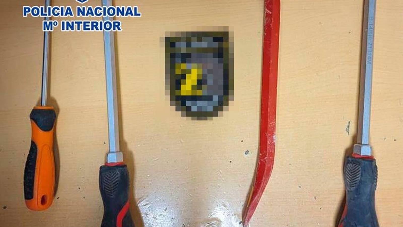  Detenido un hombre por robar con un butrón en una joyería de Carabanchel en Nochevieja