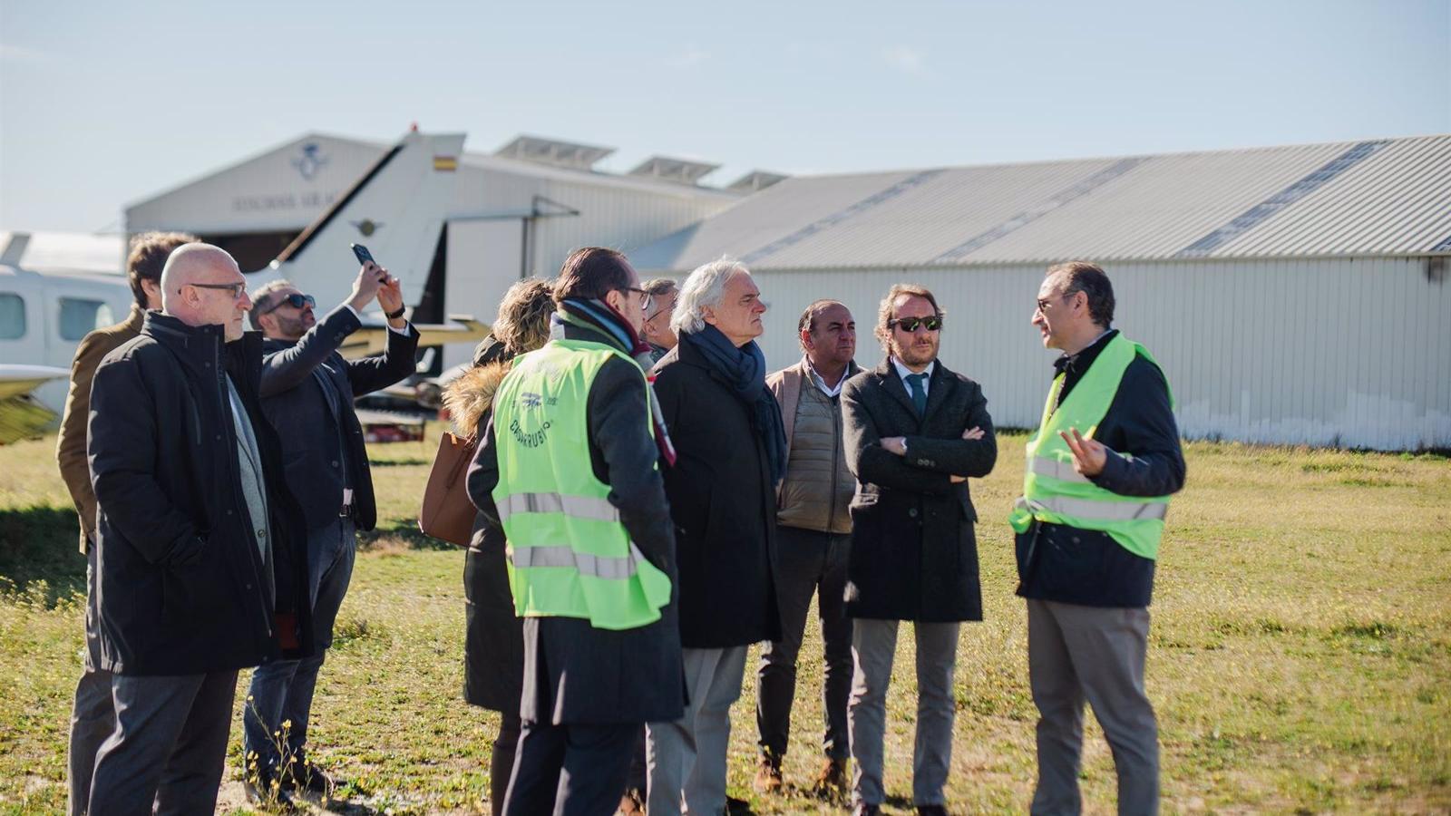 Las patronales de Madrid y Toledo estudian crear un segundo aeropuerto para Madrid en Casarrubios