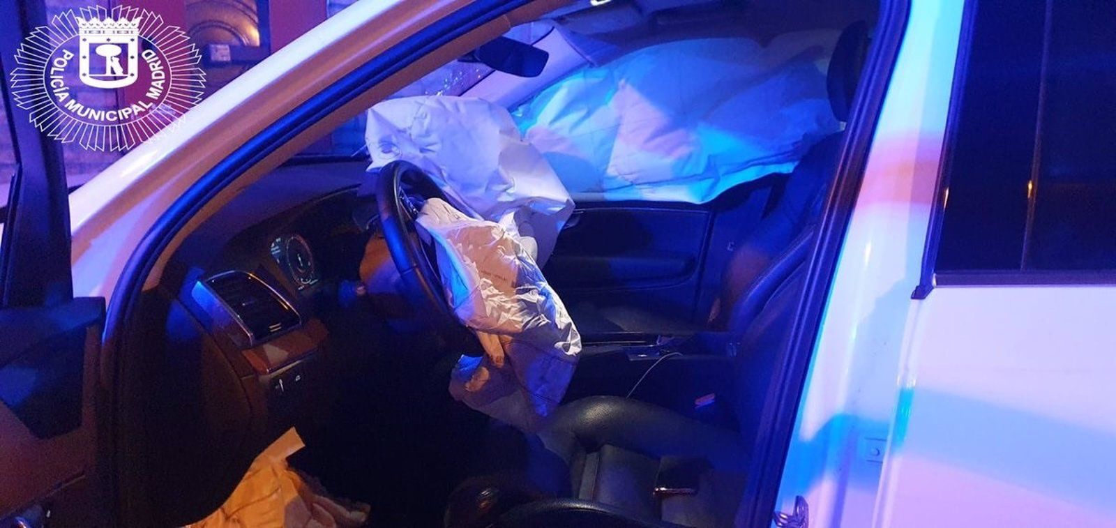  Detenido un hombre por robar un coche y huir tras chocar contra un taxi en túnel de María de Molina