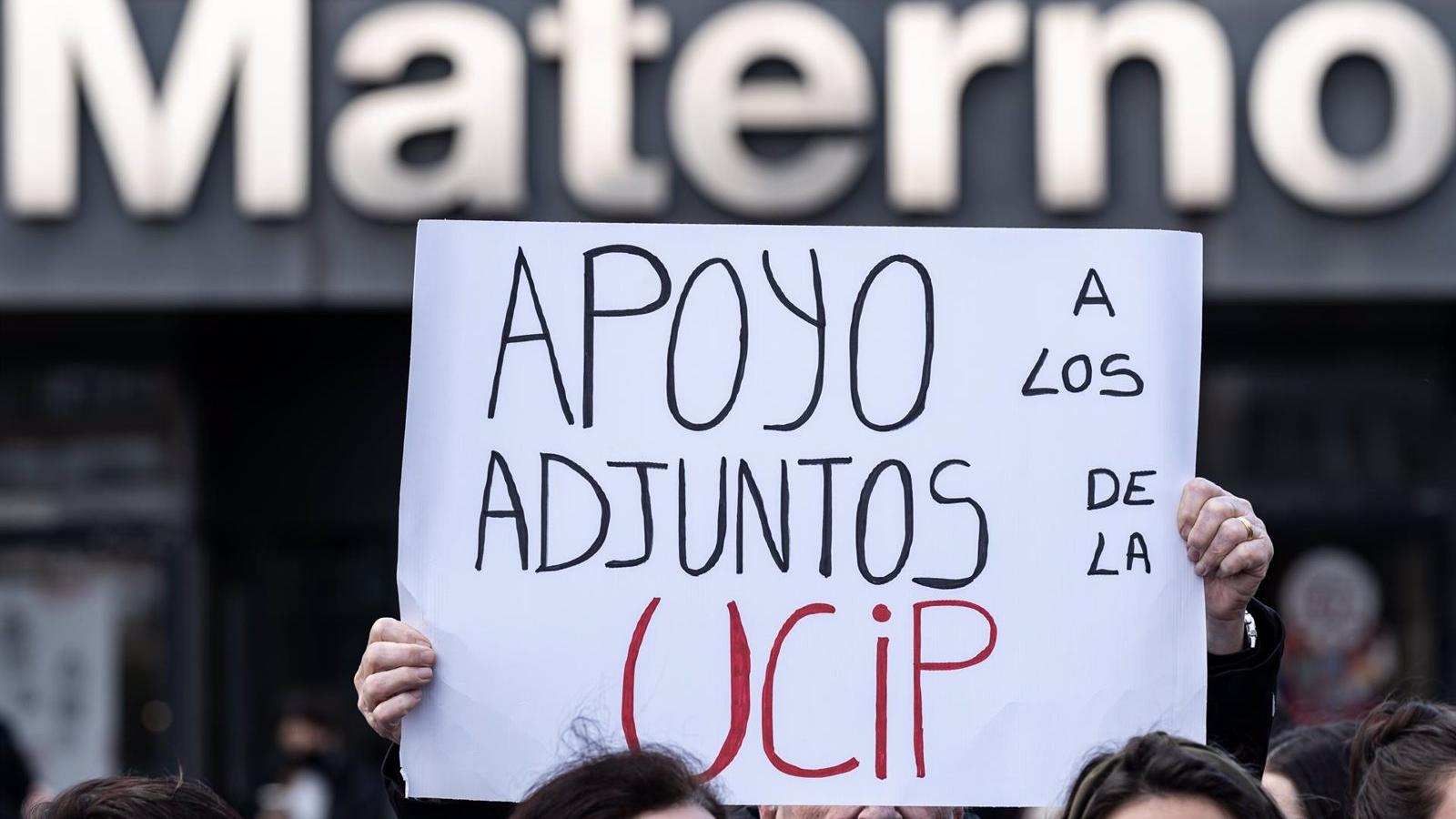 Díaz Ayuso asegura que están "reorganizando los recursos" en la UCI Pediátrica de La Paz para "garantizar la asistencia"