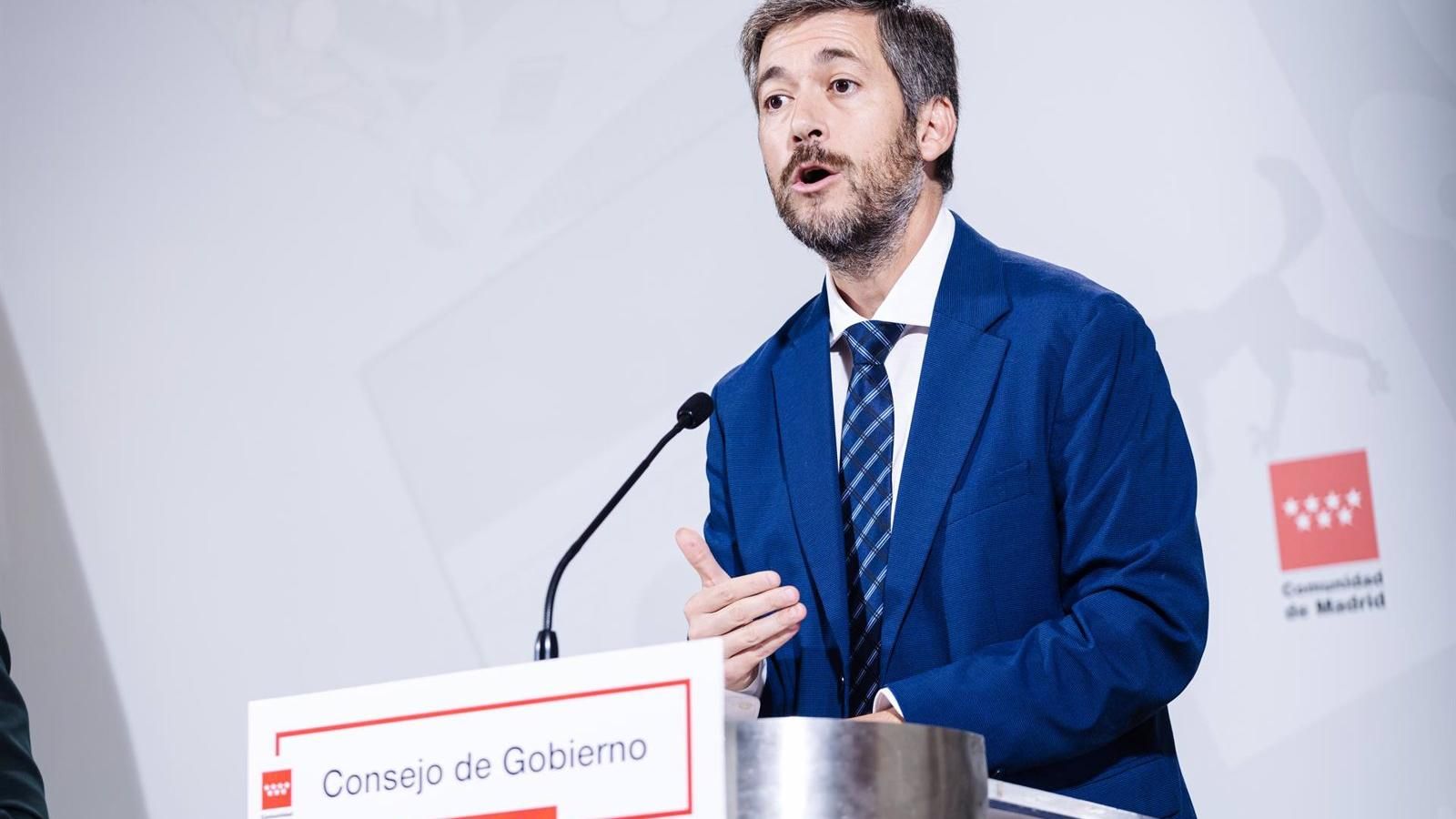 La Comunidad vuelve a exigir al Gobierno información ante el "caos en el que se ha convertido la política migratoria"