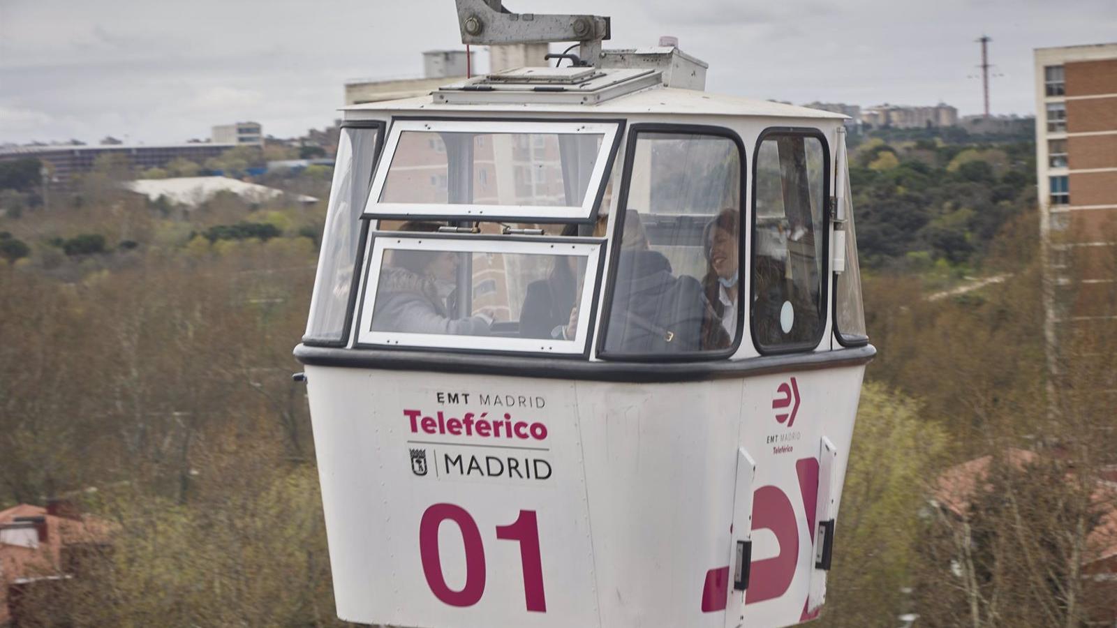 El Teleférico cumplirá un año cerrado en medio del debate sobre su futuro