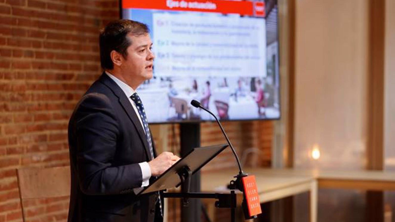 La Comunidad defiende la gestión de los flujos turísticos como "la gran ventaja" de Madrid para no saturarse