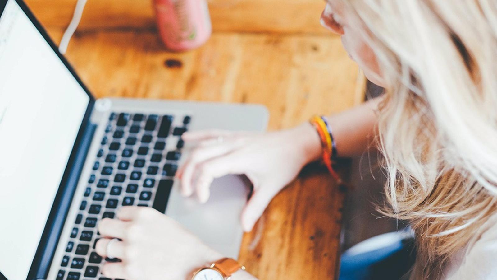 Los trámites administrativos digitales en la Comunidad aumentan un 60% hasta los 3,2 millones