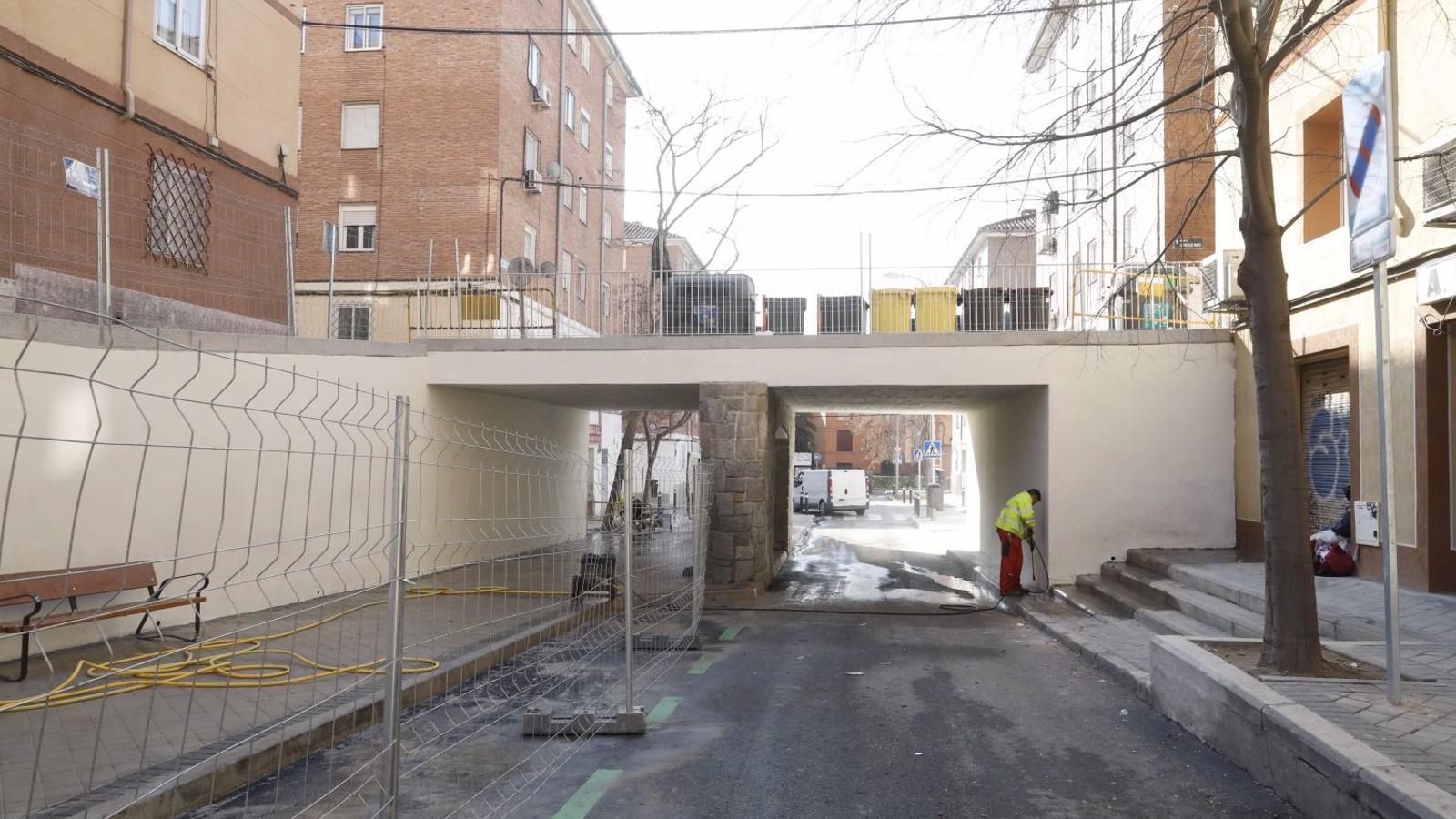 Mejoras en la accesibilidad de la calle Costanilla del Patriarca, carente hasta ahora de aceras en un tramo