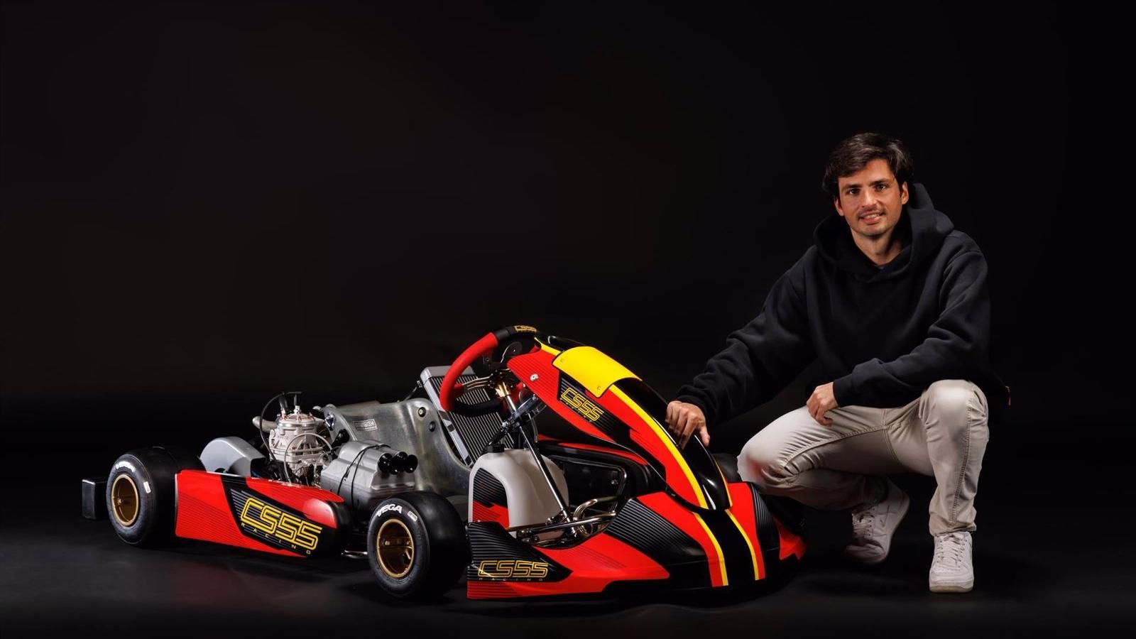 Carlos Sainz presenta su gama de productos de karting 'CS55 Racing Kart'