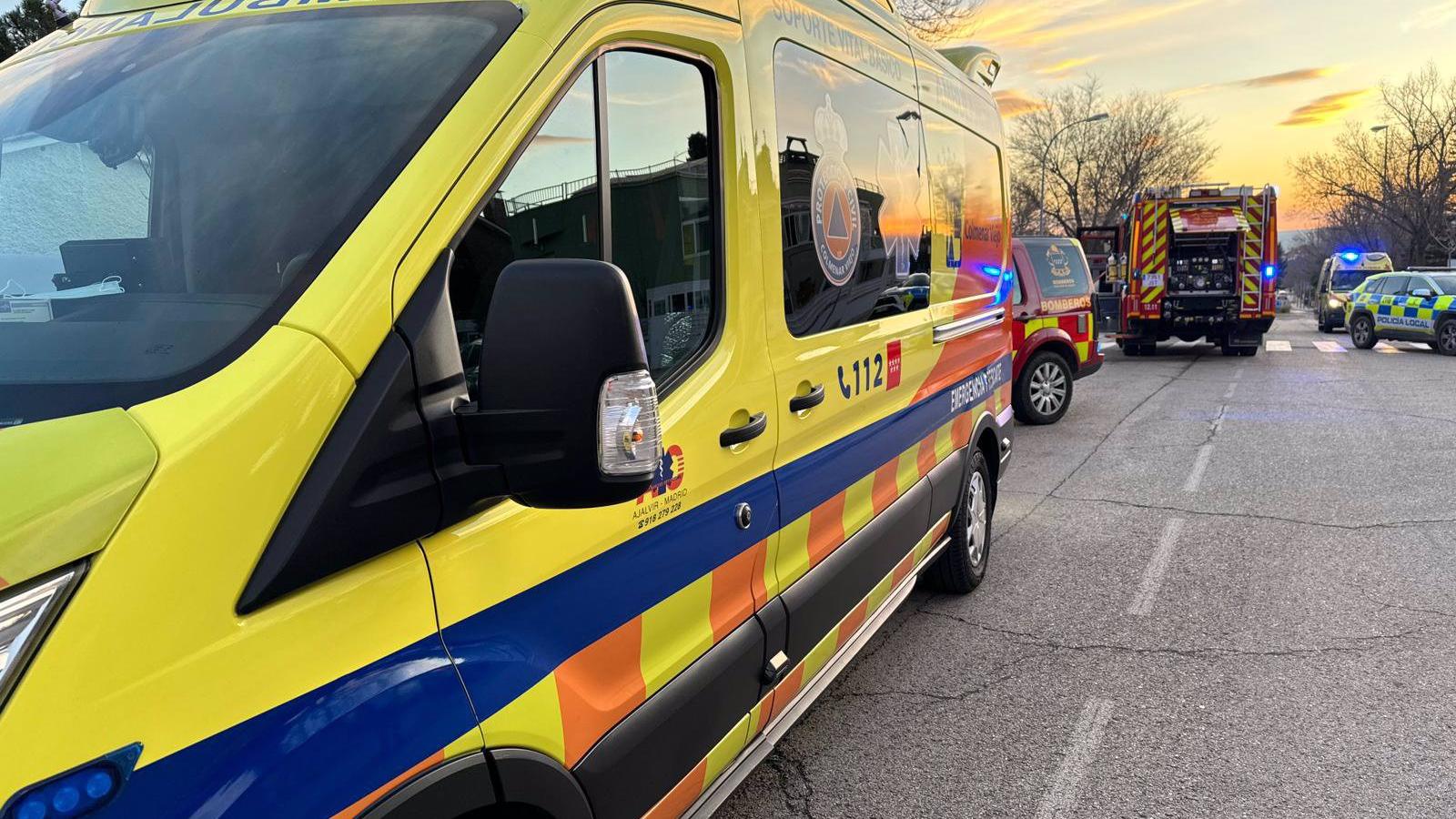 Un matrimonio, intoxicado leve por inhalación de humo tras incendiarse su vivienda en Colmenar Viejo