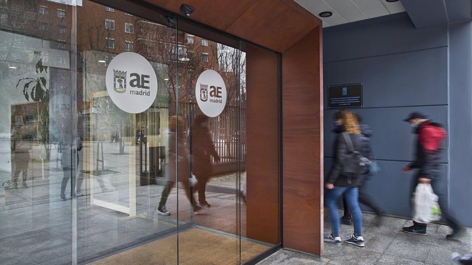 Empleo juvenil en Madrid: el Programa Primera Experiencia Profesional arranca con 30 jóvenes