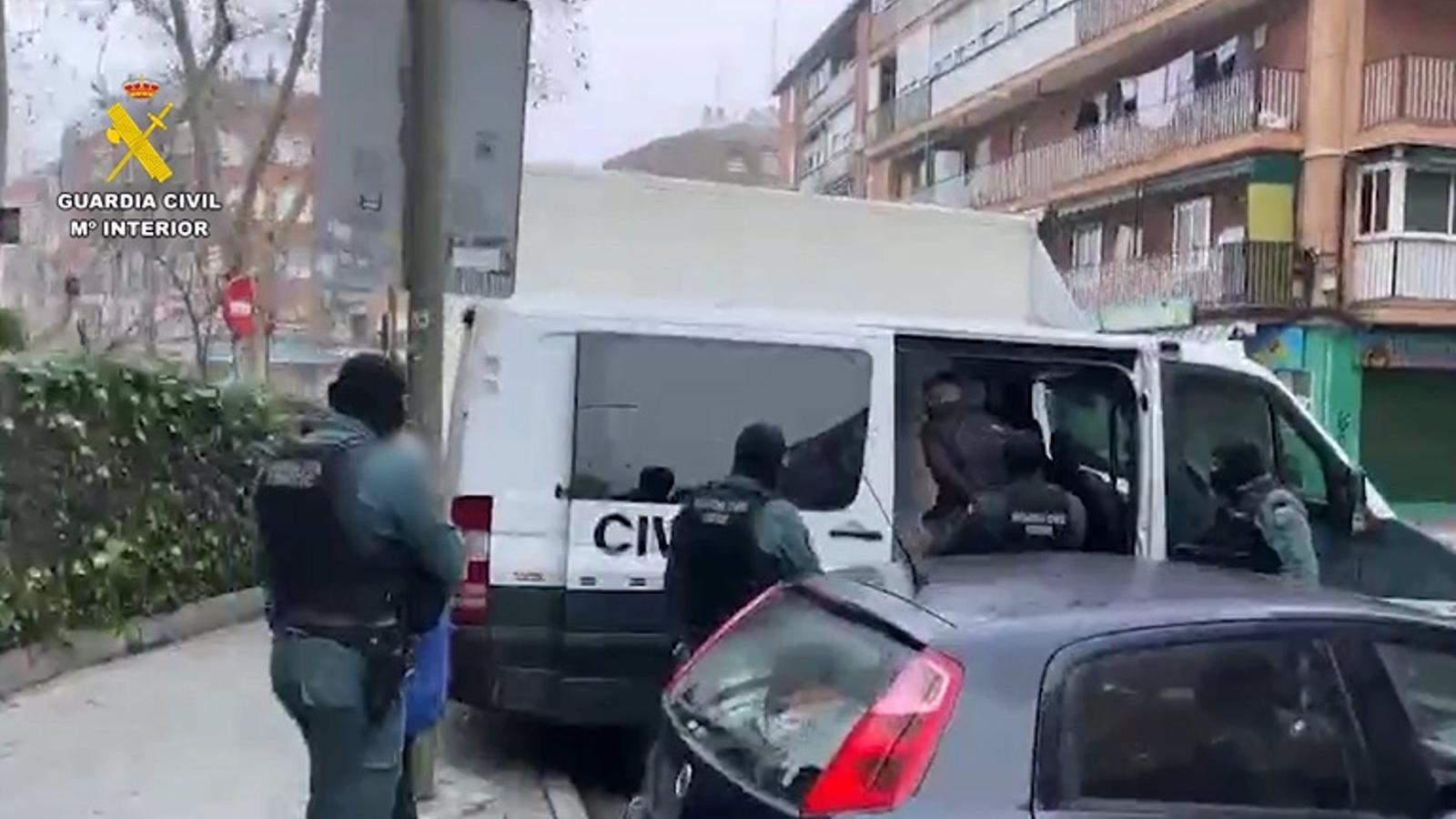  Desarticulada una banda acusada de robar en una treintena de chalés aislados en la Sierra de Madrid
