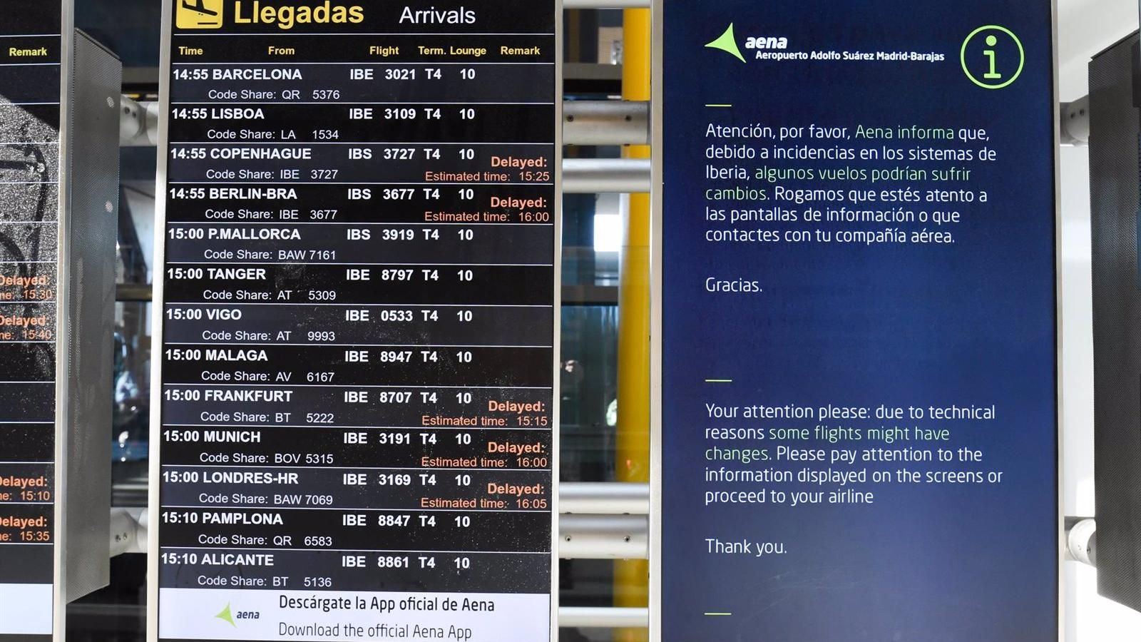 Sumar pide al Gobierno explicar cómo casa ampliar el aeropuerto de Barajas con sus objetivos para reducir contaminación
