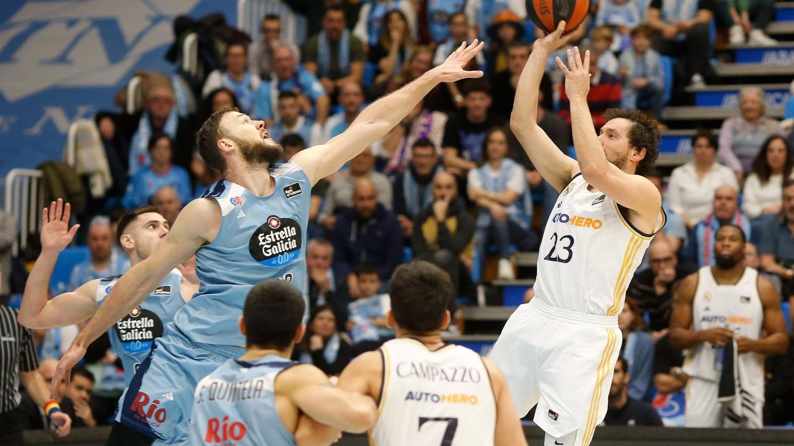 Llull se entona antes de la Copa y el Barça gana al Manresa el aperitivo