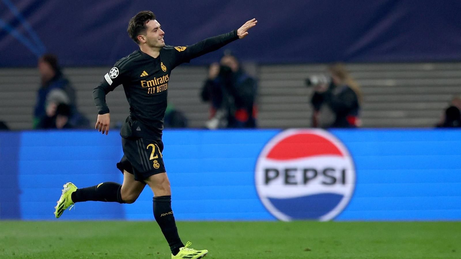 Un golazo de Brahim Díaz encauza los octavos para el Real Madrid